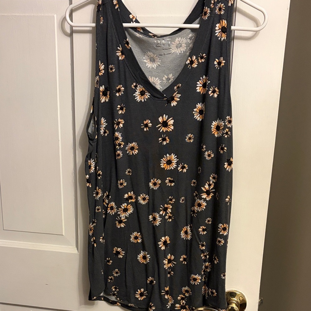 Maurices Floral Tank Top - Black and Cream